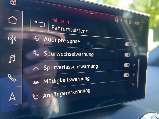 Q2 S line 35 TFSI 110150 kWPS S tronic