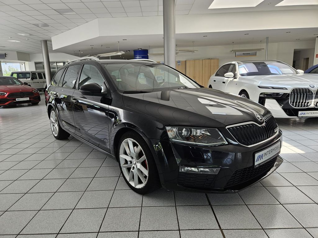 Skoda Octavia RS 2.0 TDI 4x4*Leder*Navi*DSG*DAB*Euro6