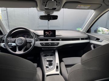 Audi A4 - 12