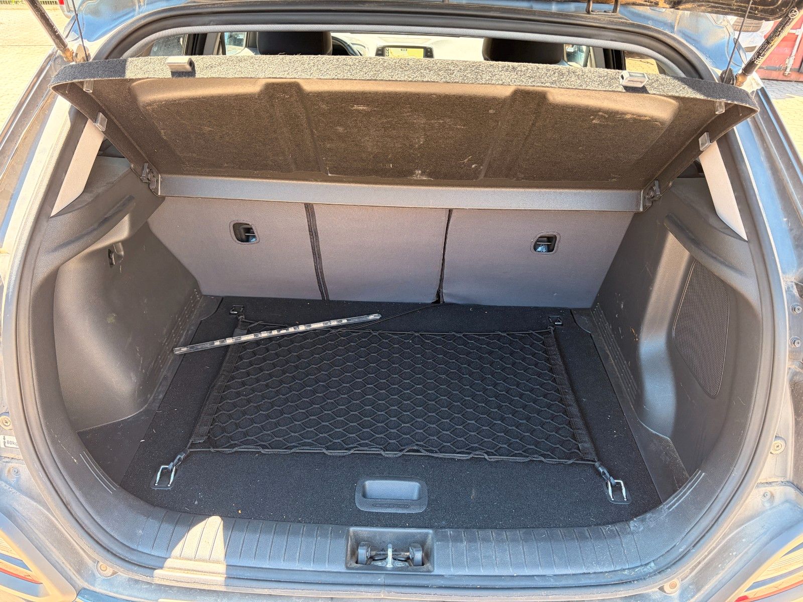 Fahrzeugabbildung Hyundai Kona Automatik*SHZ*NAVI*LED*AHK***