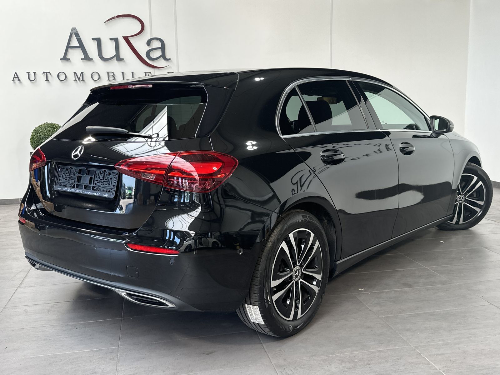 Fahrzeugabbildung Mercedes-Benz A 200d Progressive Advanced NAV+LED+KAM+AHK+WIDE