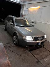 Audi A6 2.4 | Xenon | Standheizung | Neuer... - Audi A6 aus 2004: Kombi