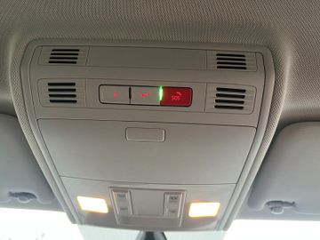Volkswagen Polo VI United NAVI Active Info-Display