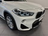BMW X2 xDrive20d M Sport X HUD PANO AHK NAVI LED LM - BMW X2 in Wuppertal