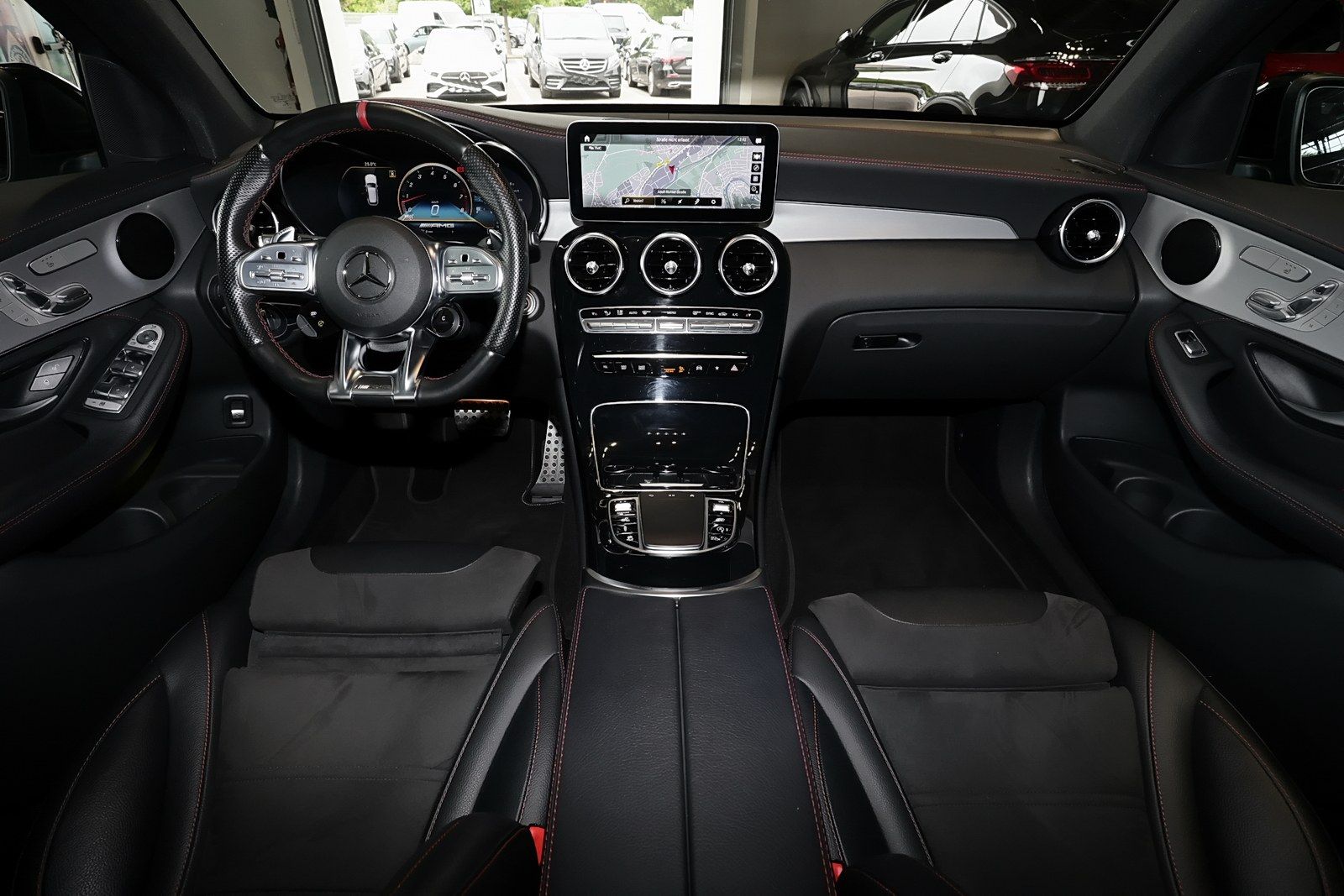 Mercedes-Benz GLC 43 AMG 4M KAMERA+MEMORY+DISTRO+TOTWINKEL+20" foto 6