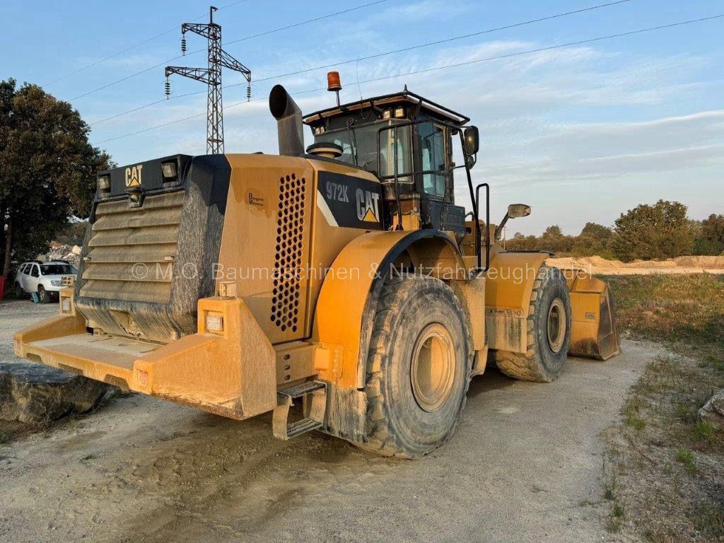 Fahrzeugabbildung CAT 972K