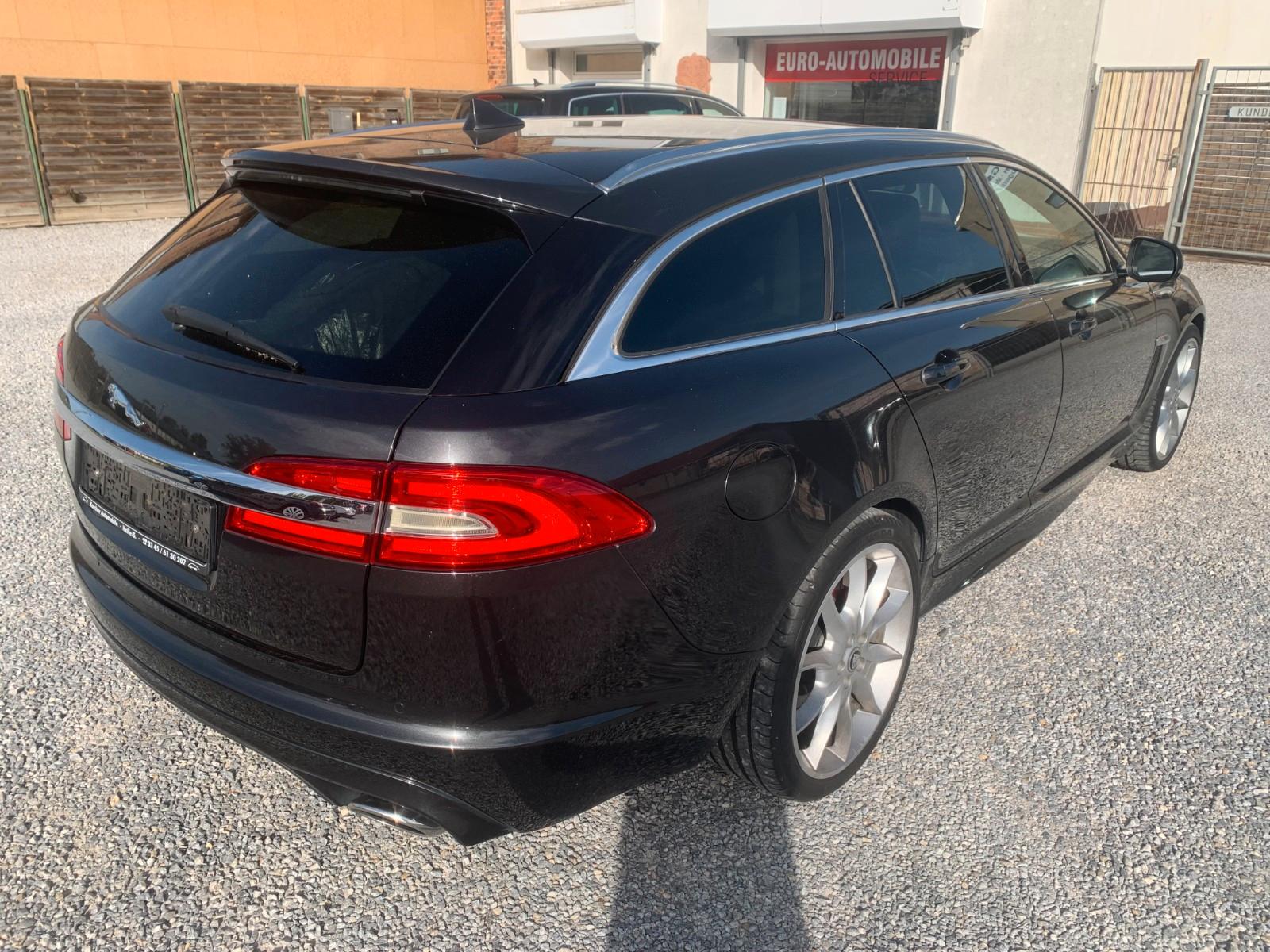 JAGUAR XF SPORTBRAKE 3.0 V6 275CH DIESEL