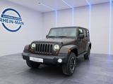 Jeep Wrangler Sahara TARNFARBE MATT AHK 2,2t - Jeep Wrangler aus 2012 mit Diesel-Antrieb
