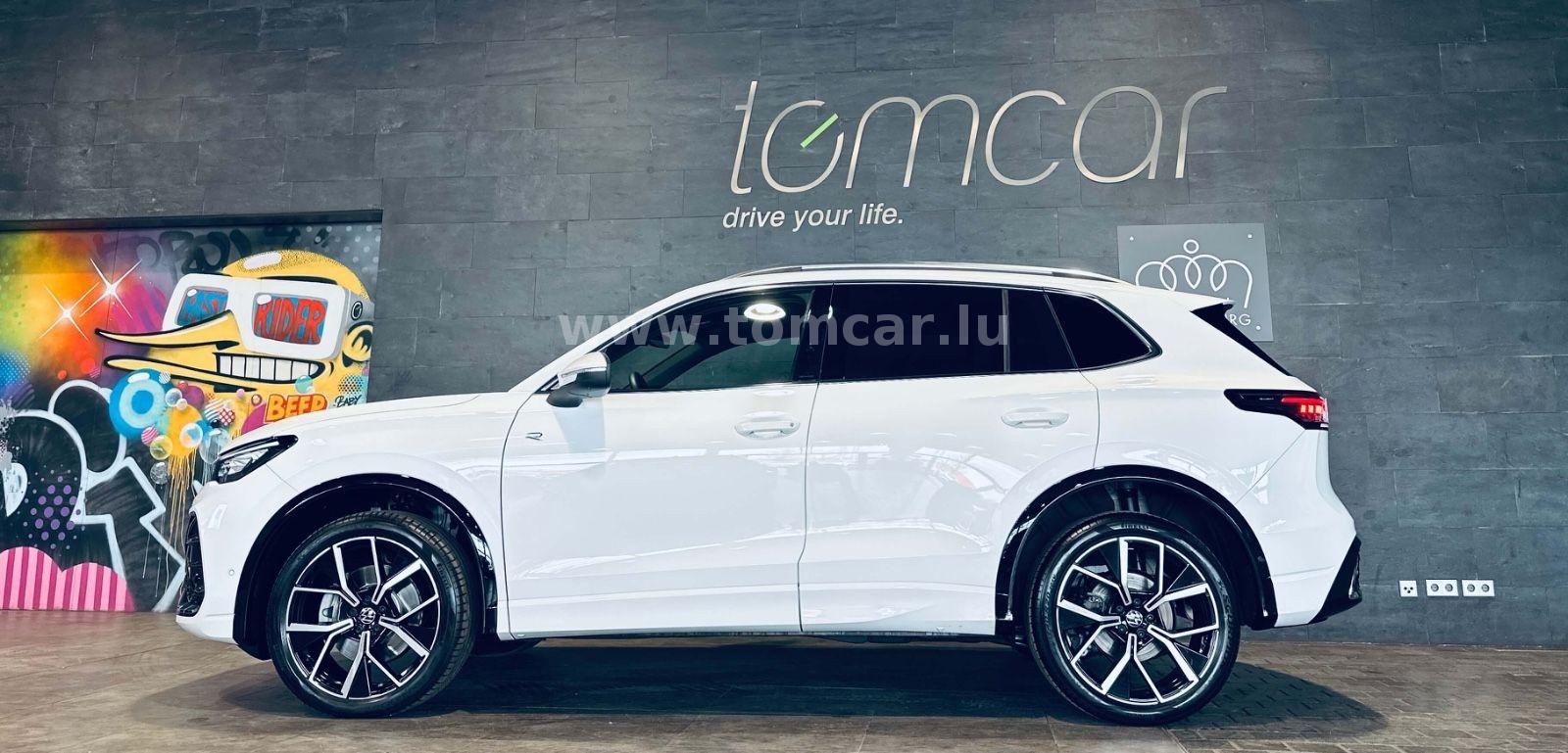 Volkswagen TIGUAN R-LINE TDI 4MOTION DSG *AHK*PANORAMA*360°