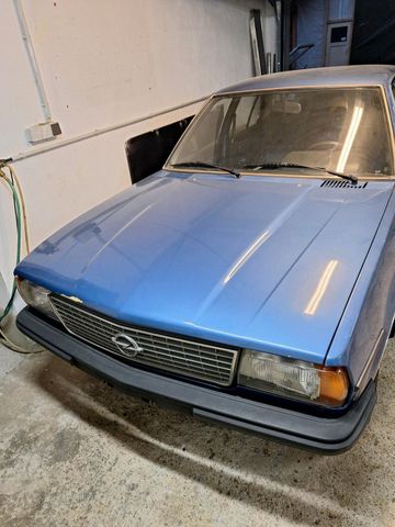 Opel Ascona B 2.0