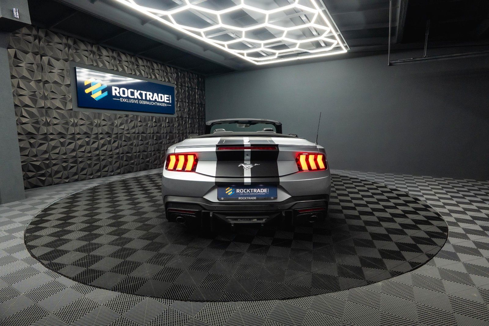 Fahrzeugabbildung Ford Mustang GT Cabrio DARK HORSE PREMIUM MY2024 19%