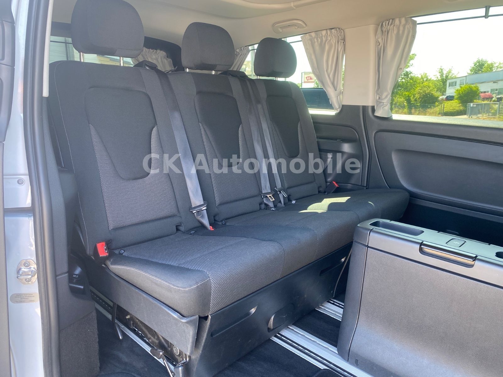 Fahrzeugabbildung Mercedes-Benz Vito 116 CDI Marco Polo ACTIVITY Edition/5 Sitze
