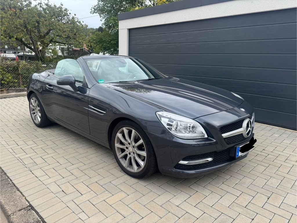 Mercedes-Benz SLK 200