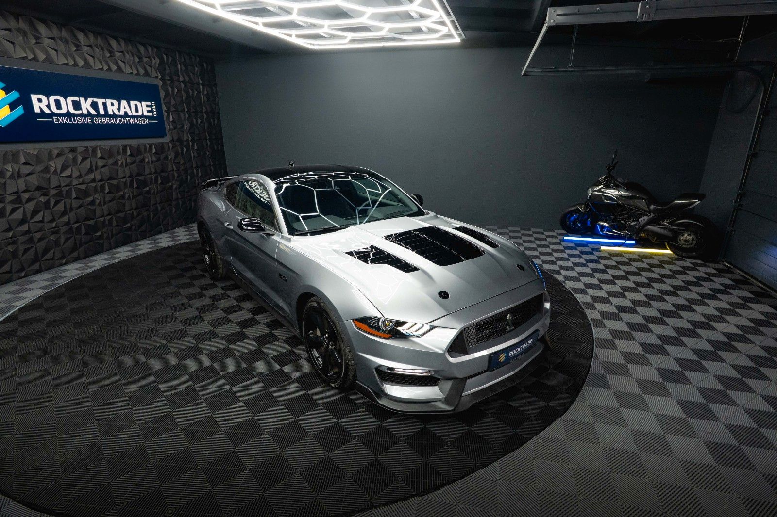 Fahrzeugabbildung Ford Mustang Shelby GT 500 5.0 V8 Performance *LED*
