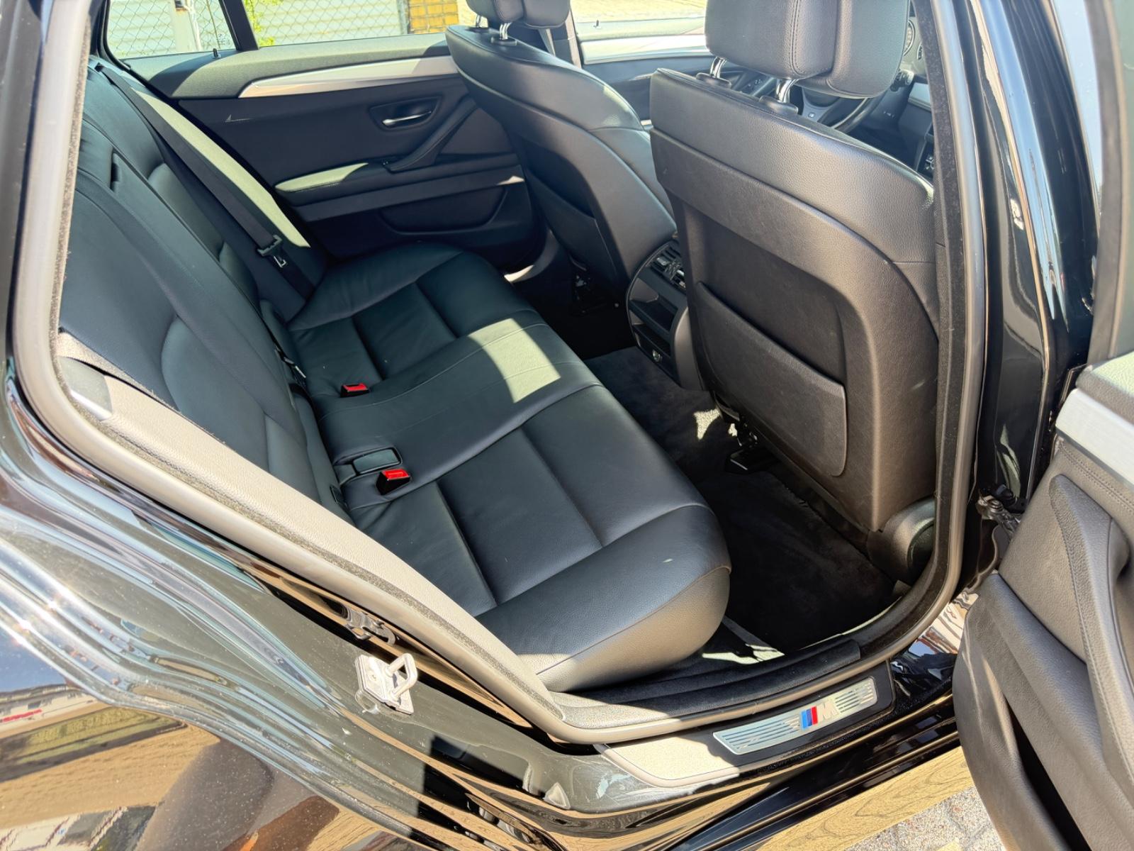 BMW 530i TOURING 272CH PACK M