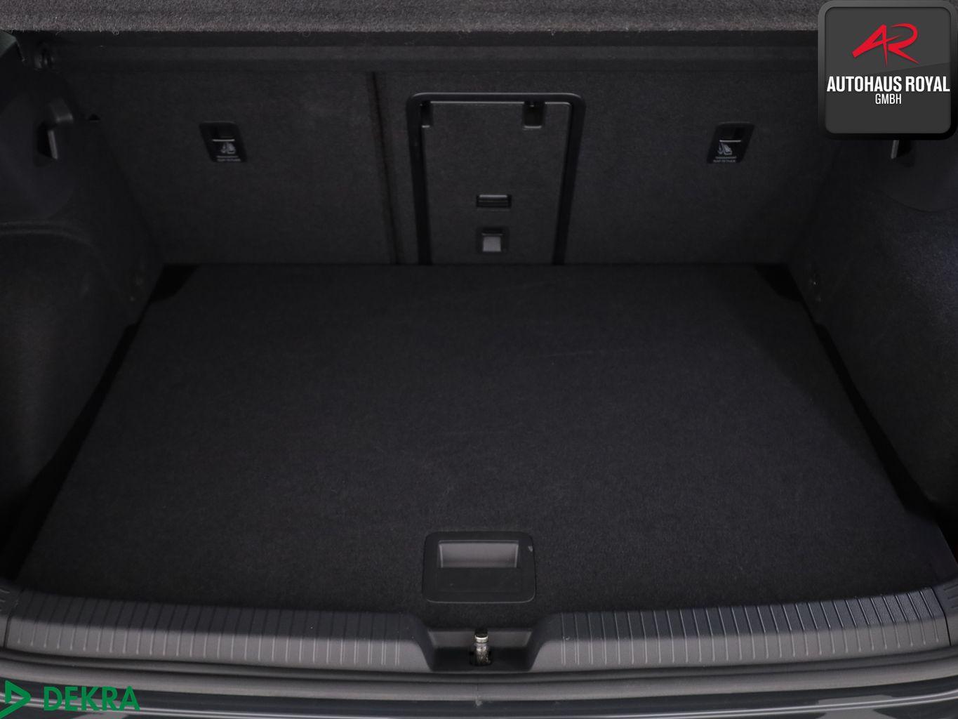Volkswagen Golf VIII 2.0 TSI STYLE MASSAGE,MEMORY,ACC,1.HD, миниатюра 13