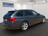 BMW 320 i Advantage Touring PDC NAV Sitzheizung LED  - BMW 320: Kombi, 320i
