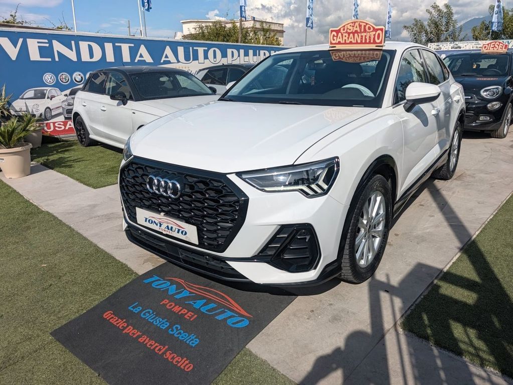 Image of Audi Q3