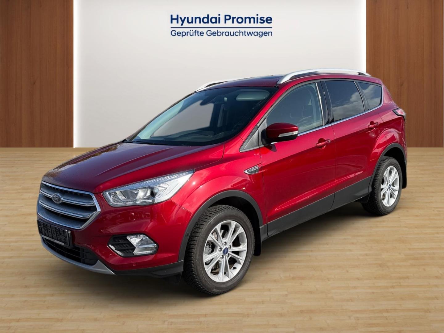 Ford Kuga 1.5 Titanium Pano Navi El. Heckklappe Apple