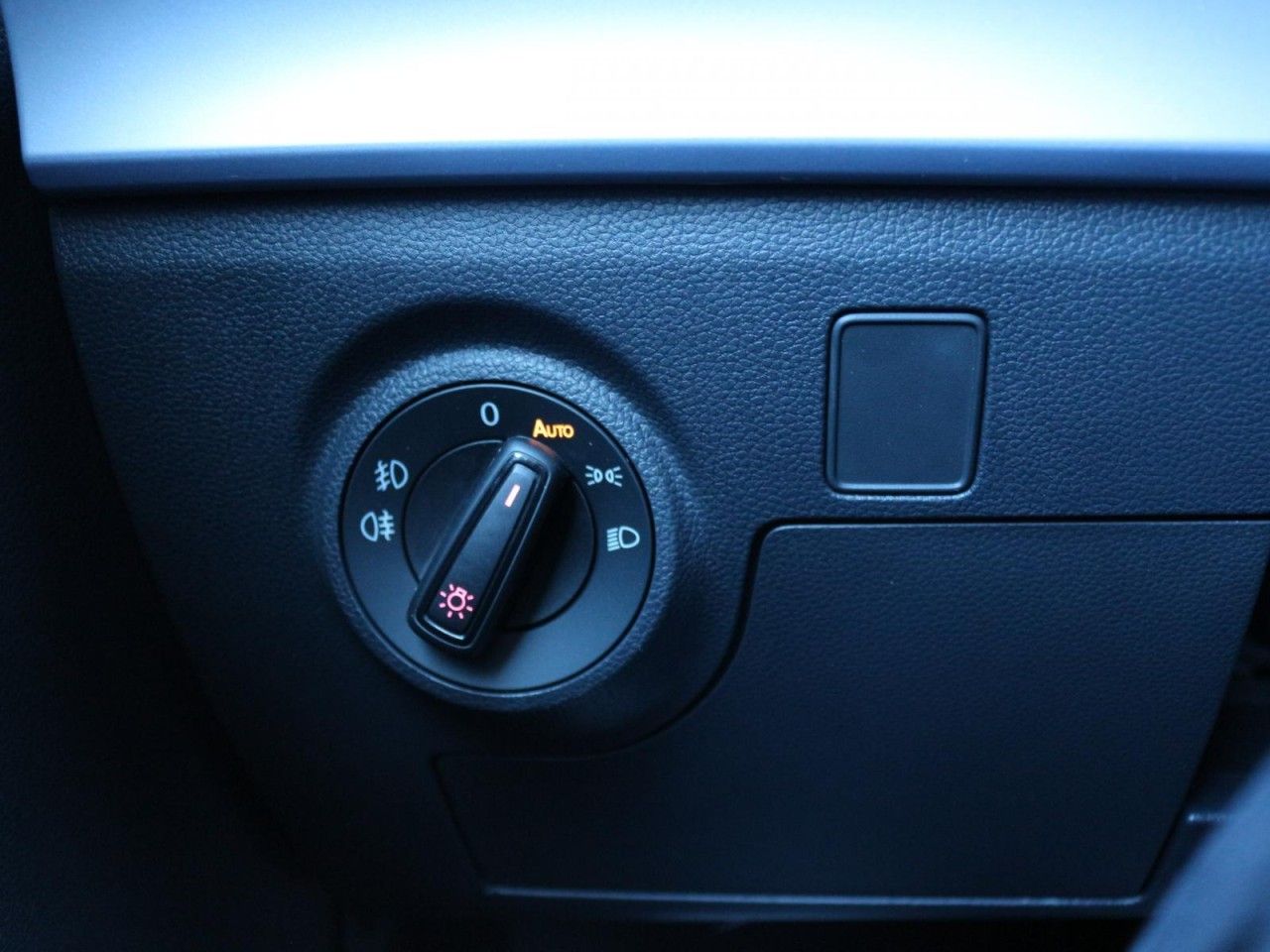 Fahrzeugabbildung SEAT Ibiza FR 1.0 TSI DSG