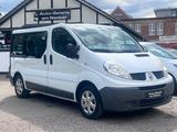 Renault Trafic 2.0DCI 9Sitzer Authentique Klima Navi - Renault Trafic Gebrauchtwagen in Stuttgart