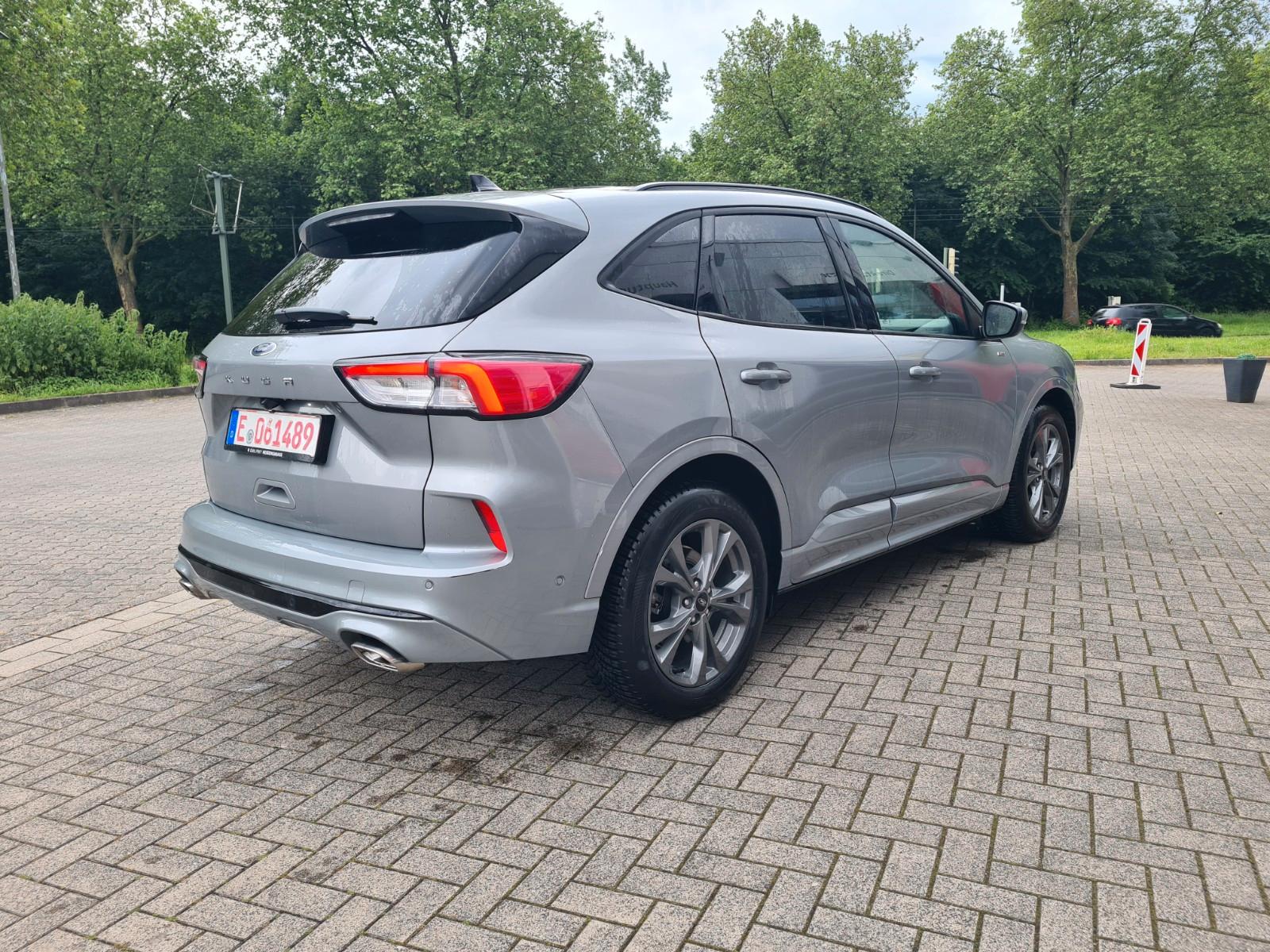 Ford Kuga 1.5 ST-Line X **PANORAMA*AHK*B&O*LED*BLIS**