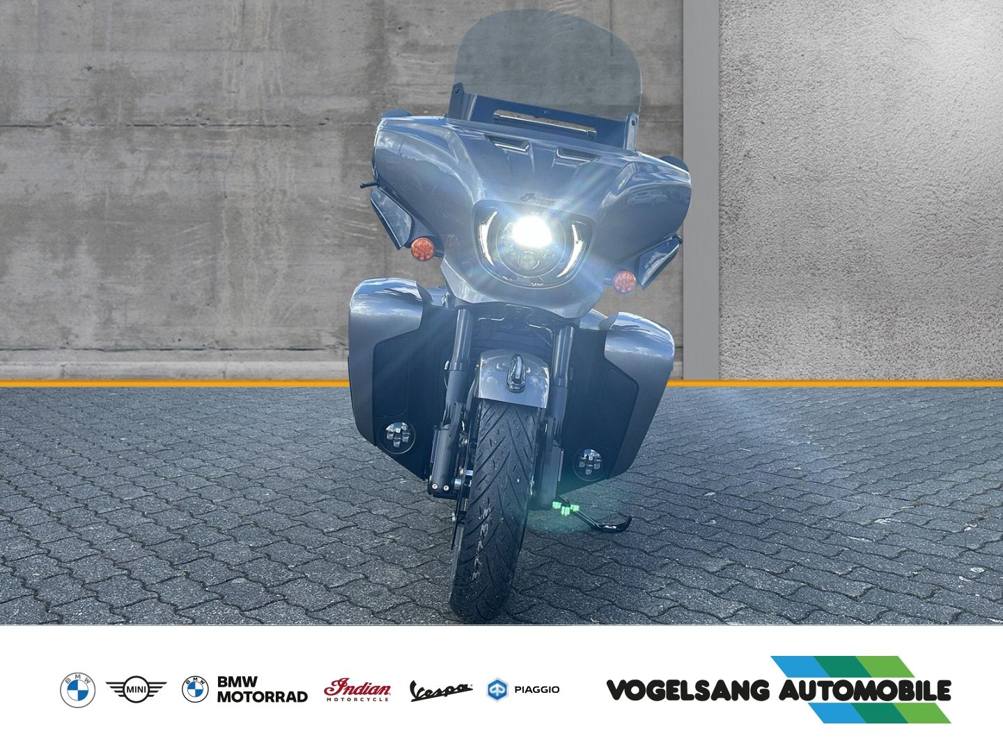 Fahrzeugabbildung Indian Roadmaster Powerplus Dark Horse Koffer, TopCase,