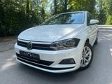 Volkswagen Polo VI Comfortline Automatik NAVI  TÜV NEU - Volkswagen Polo: Automat