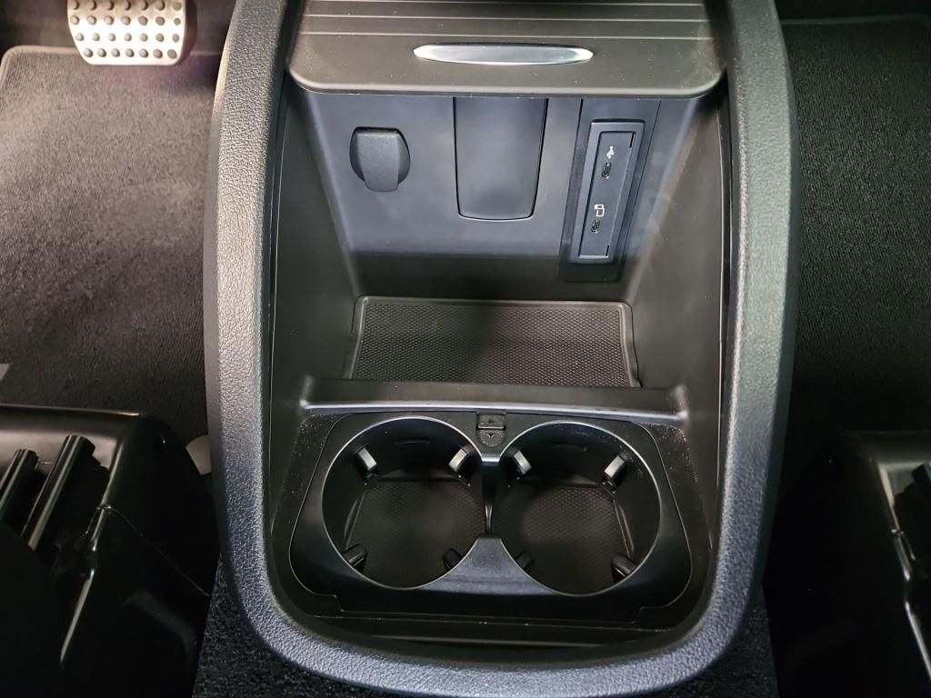 Fahrzeugabbildung Mercedes-Benz V 250 ED kompakt AMG 2,5t AHK 10''MBUX AIRMATIC