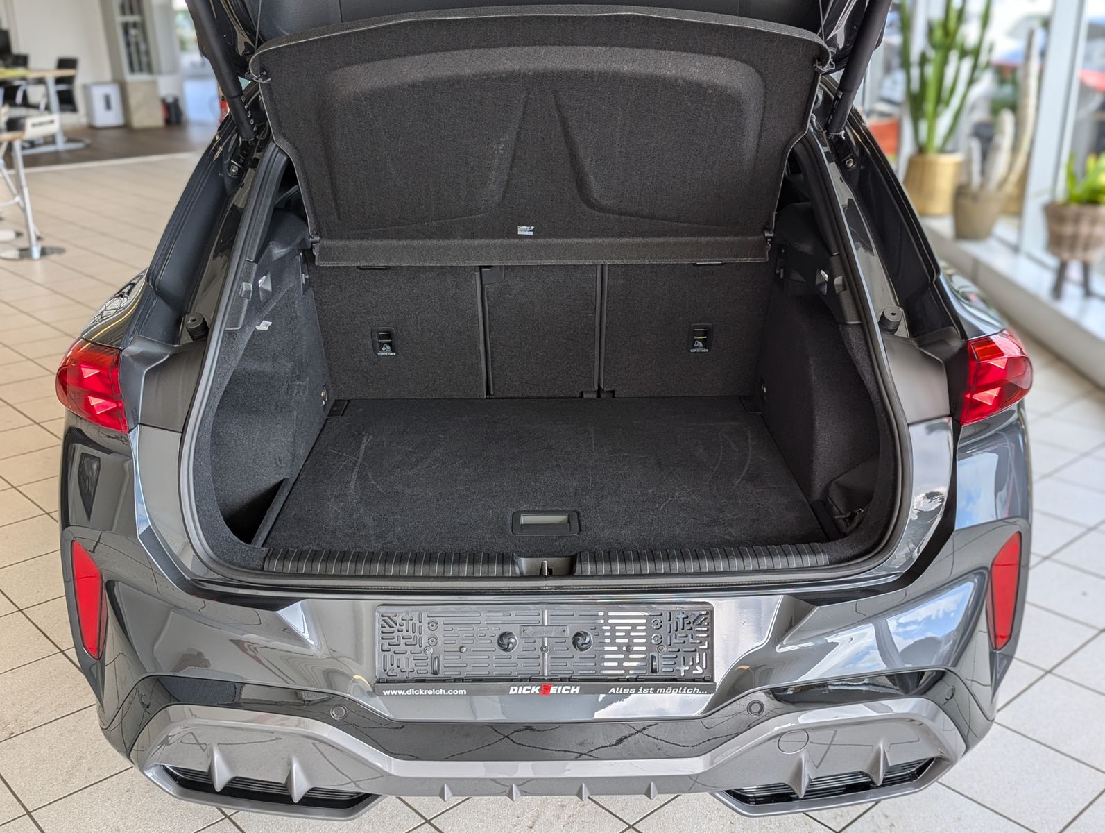 CUPRA Terramar 1.5eTSI HUD DCC Matrix Pano Sennh. 20" - Image 17