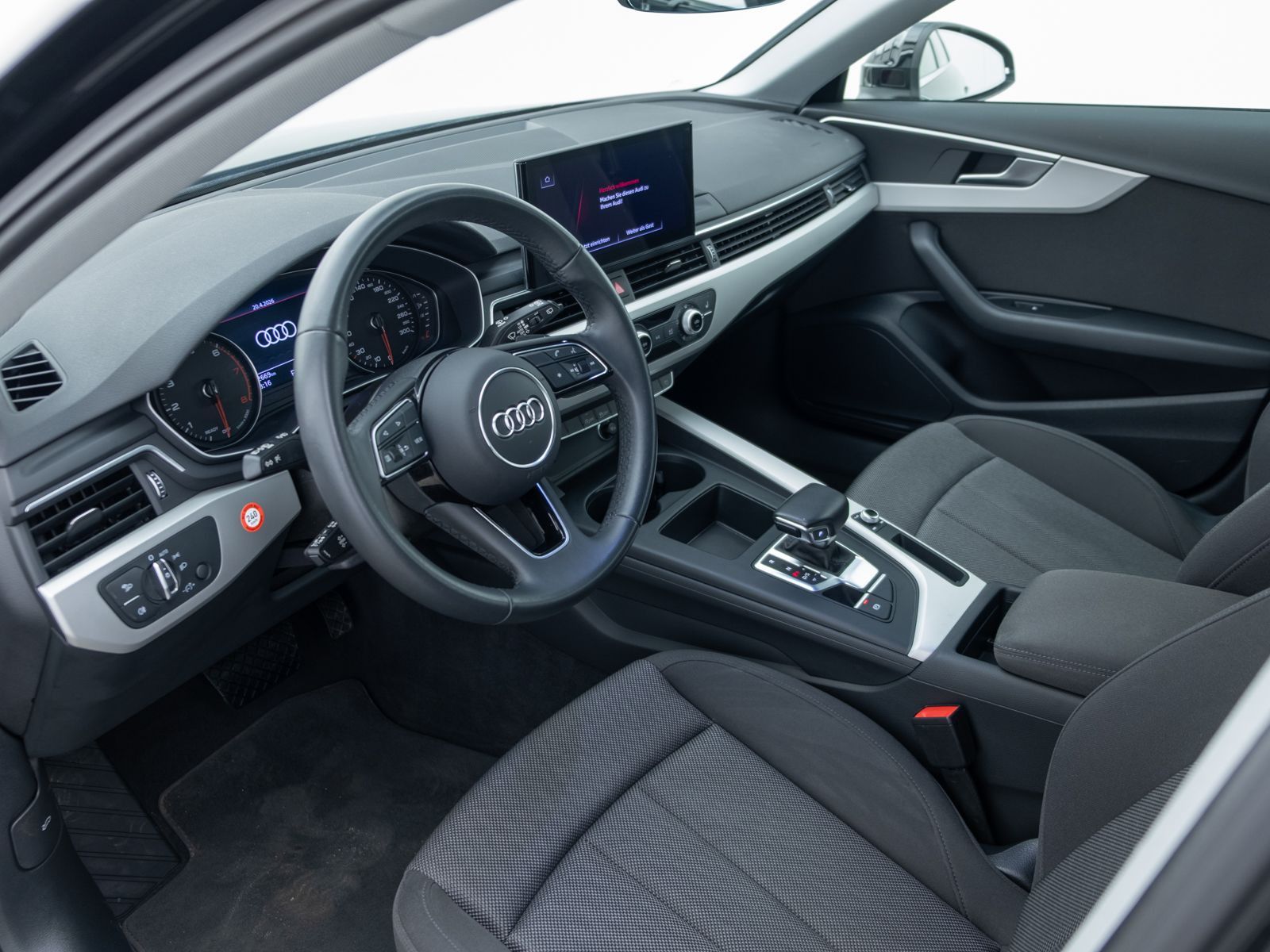 Audi A4 - Bild 13