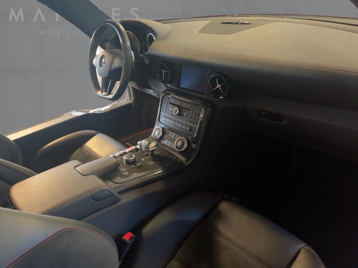 Fahrzeugabbildung Mercedes-Benz SLS AMG GT Coupe Carbon/Keramik/dt. Zulassung
