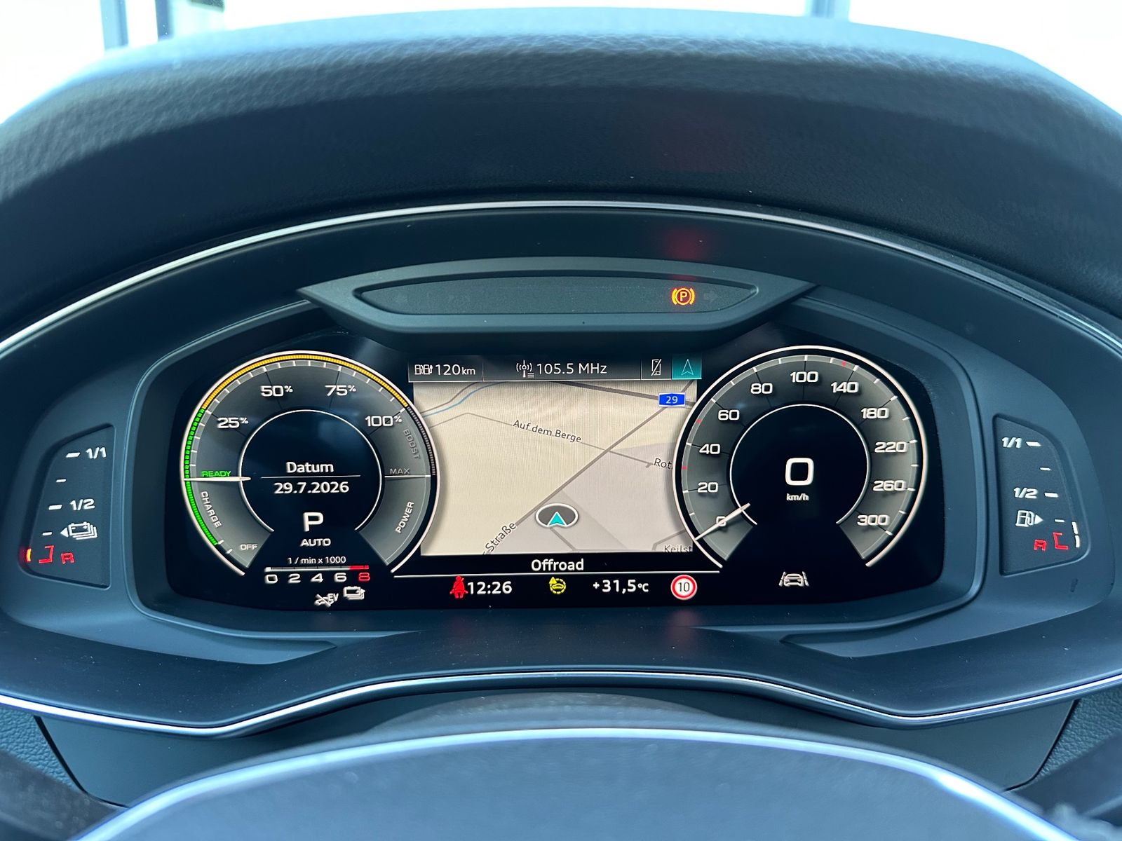 Fahrzeugabbildung Audi A6 Avant 50 TFSIe Qu S-Line Black NAV+LED+19ZOLL