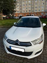 Citroën C4 HDi 90 Attraction Attraction - Citroën C4: Attraction