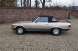 Mercedes-Benz SL 280 (W107) - Mercedes-Benz: W107