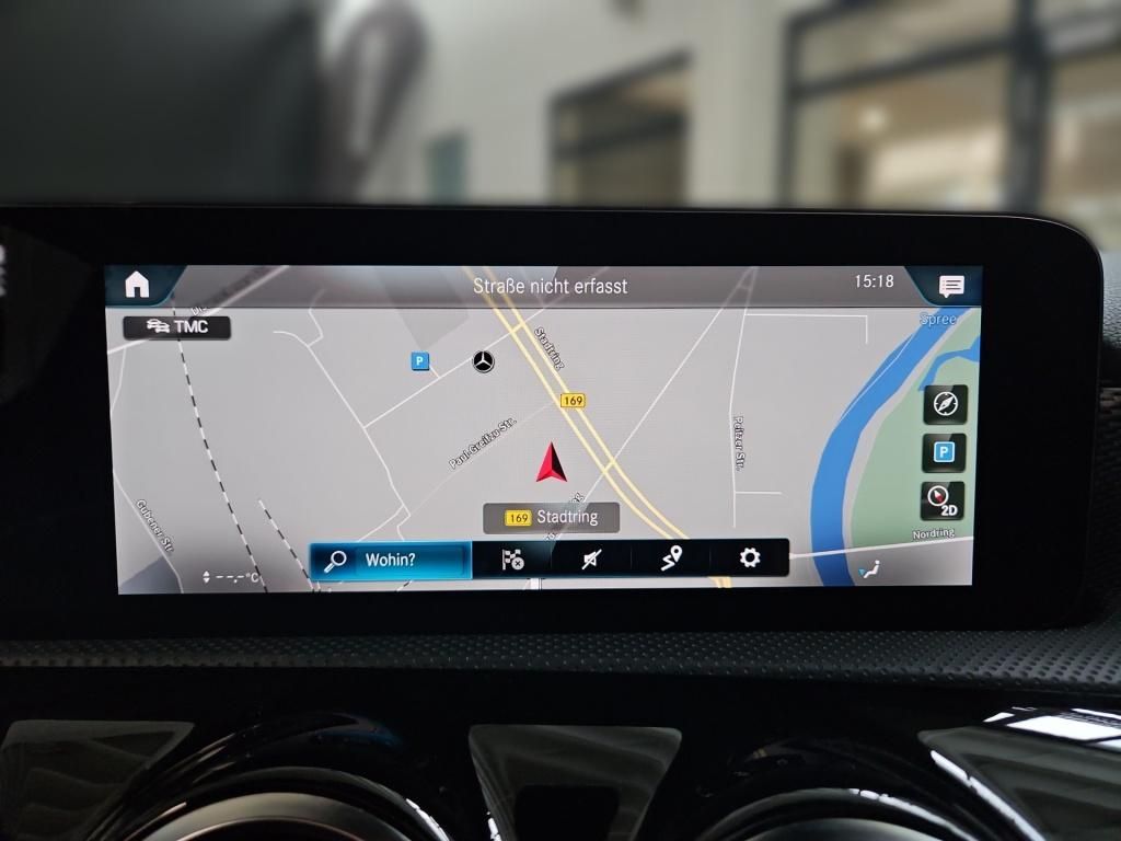 Fahrzeugabbildung Mercedes-Benz A 220 d Progressive Night Navi Standhzg. KAM LED