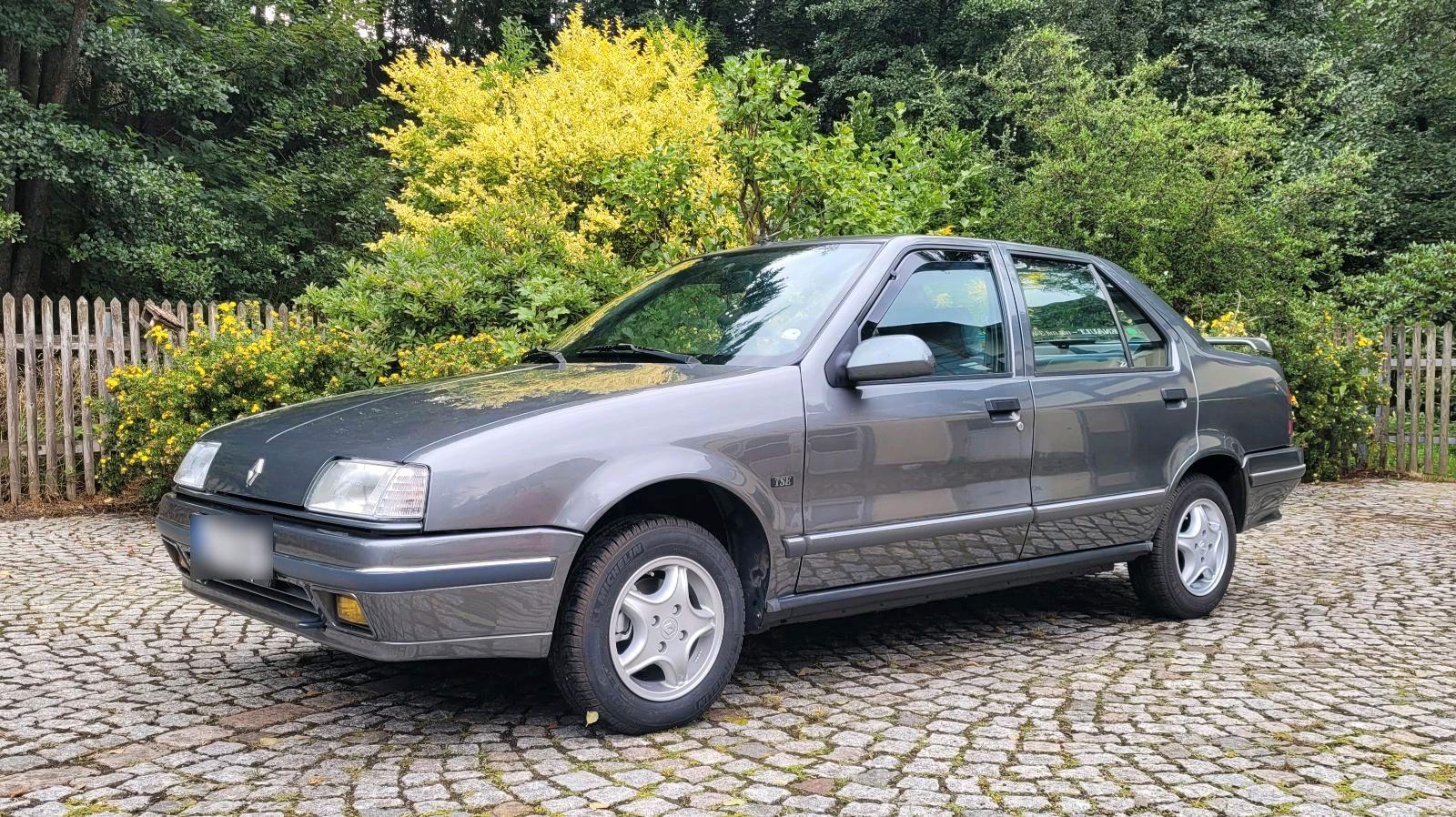 Renault R 19