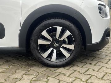 Bild 4 Citroën C3 1.2 PureTech 110 Shine - Navi - DAB - Automat