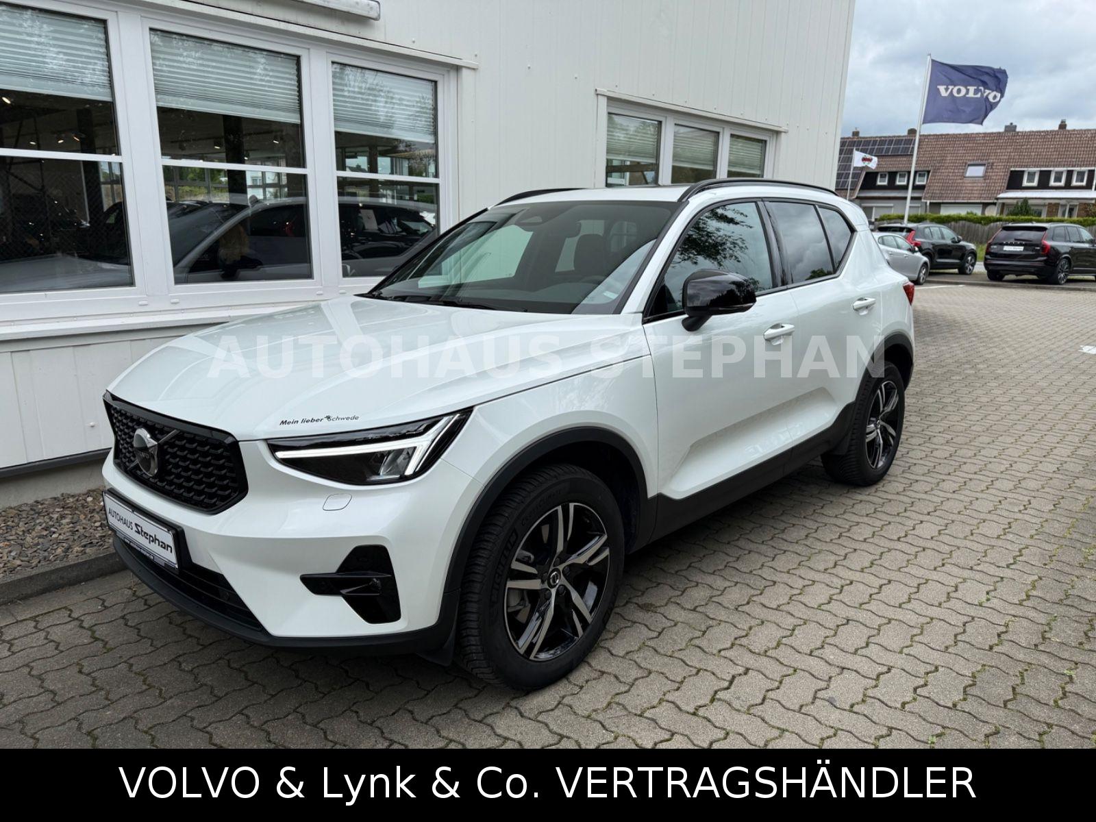 Volvo XC40 B4 Automatik Plus Dark GARANTIE