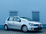 Volkswagen Golf VI Trendline 1.6 - Volkswagen Golf aus 2009: 1.6