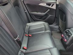 AUDI A6 Avant 2.0 TDI Automatik mit Navi, LED & ACC