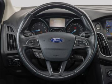 Ford Focus Business 1.0 EcoBoost  LED Navi APP