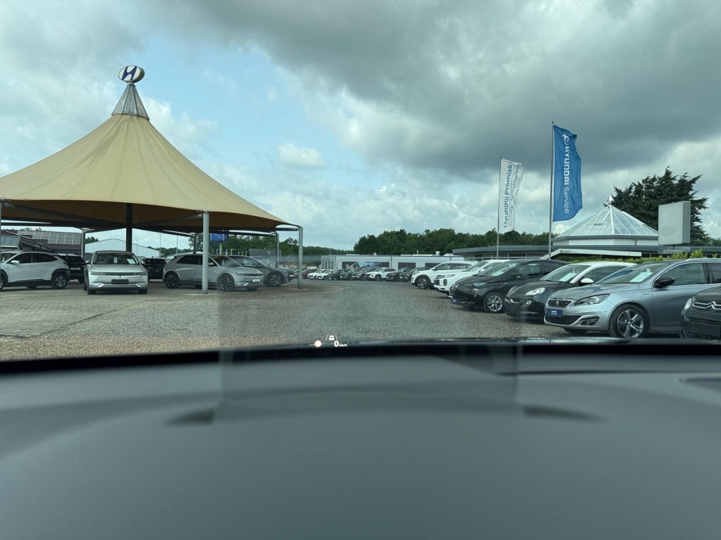 Fahrzeugabbildung Hyundai KONA Elektro 64 kWh (150kW) PRIME Sitzpaket Lede