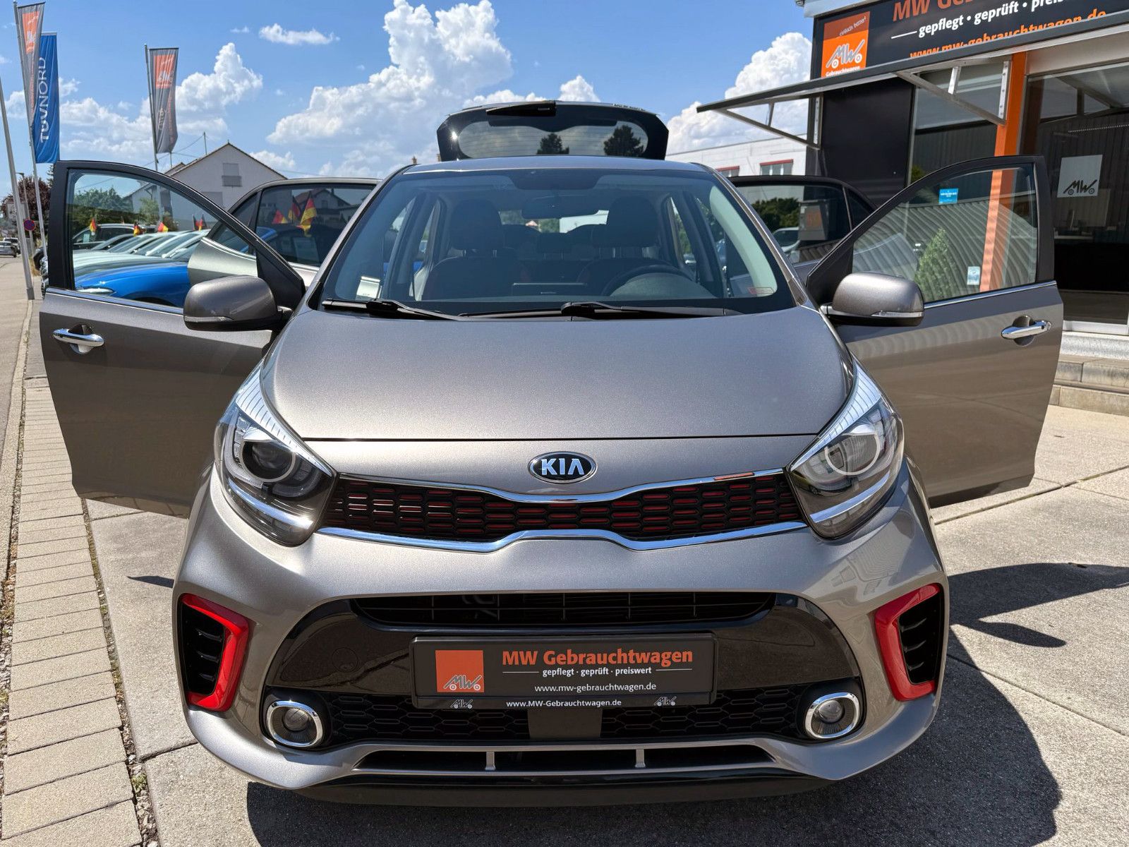 Fahrzeugabbildung Kia Picanto 1.2 GT-Line Auto. NAV KAM PDC LED TEMP