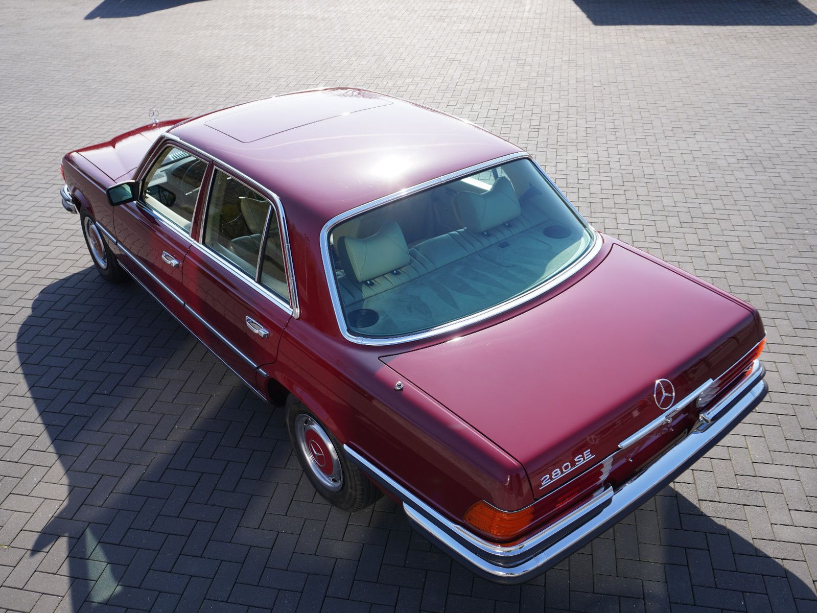 Fahrzeugabbildung Mercedes-Benz 280 SE W 116 *50 TKM*