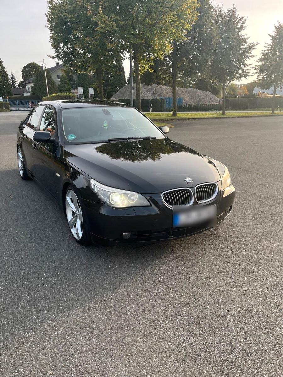 BMW 545