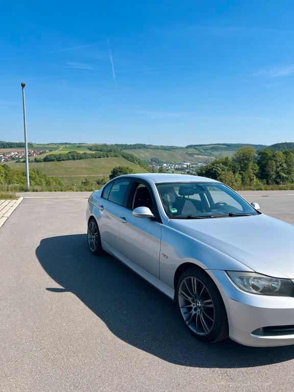 BMW 318