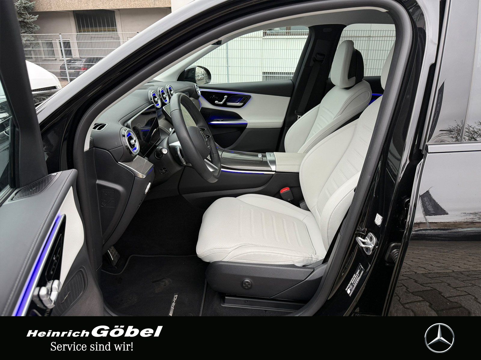 Fahrzeugabbildung Mercedes-Benz GLC 220 d AMG*AHK*LED*360°*MEMORY*TOTWINKEL*