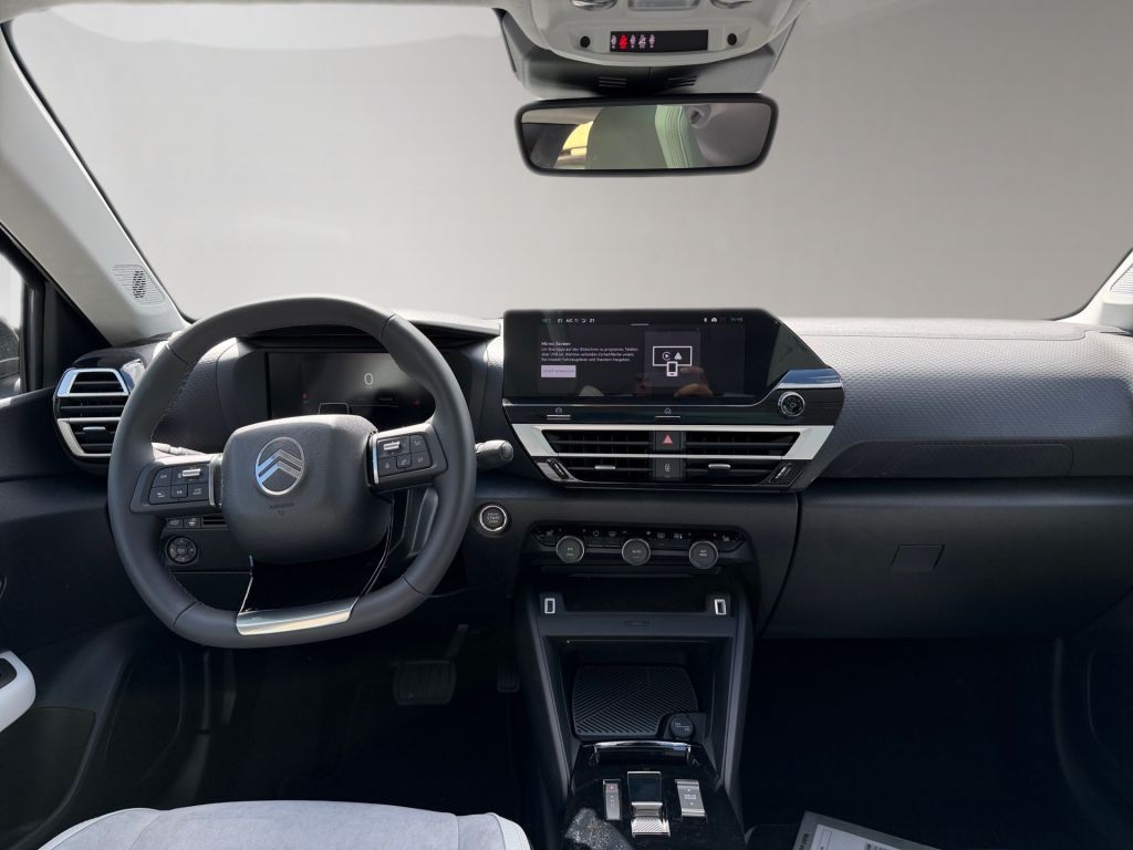 Fahrzeugabbildung Citroën C4 Hybrid 145 MAX