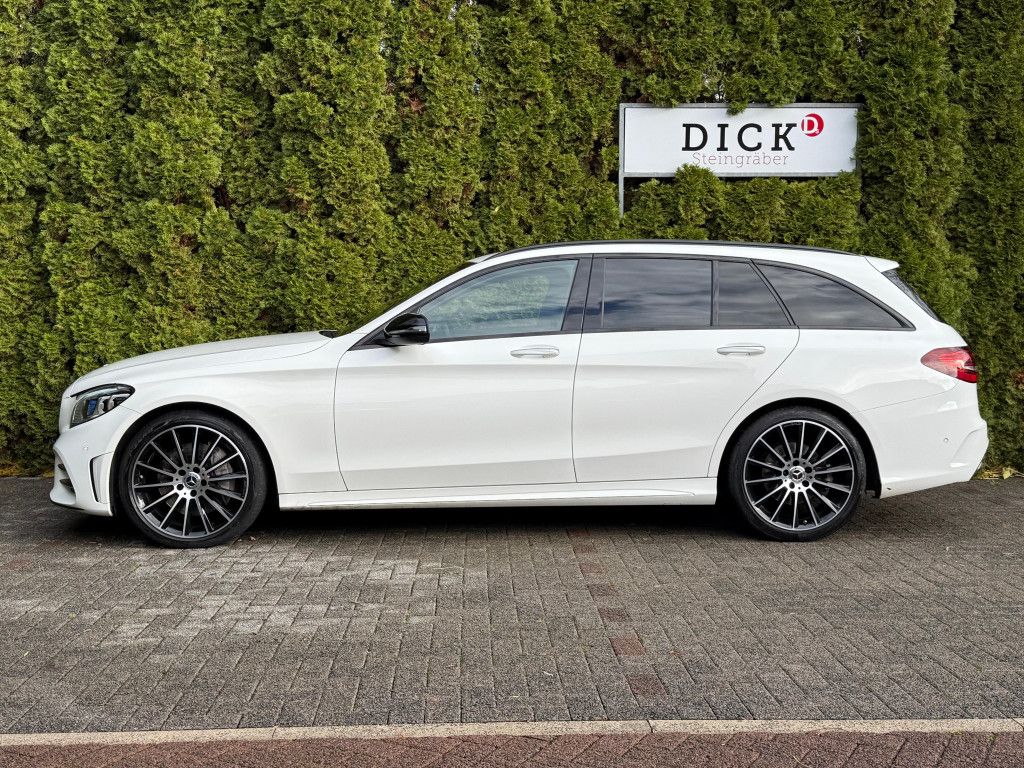 Fahrzeugabbildung Mercedes-Benz C 300 d 4M AMG-Line MULTIB+NIGHT+NAV+KAM+VIRTUAL